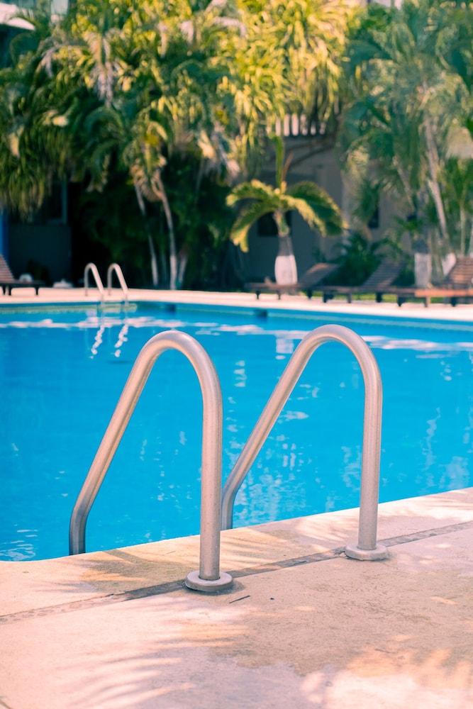 Hotel Caracol Plaza Puerto Escondido  Zewnętrze zdjęcie